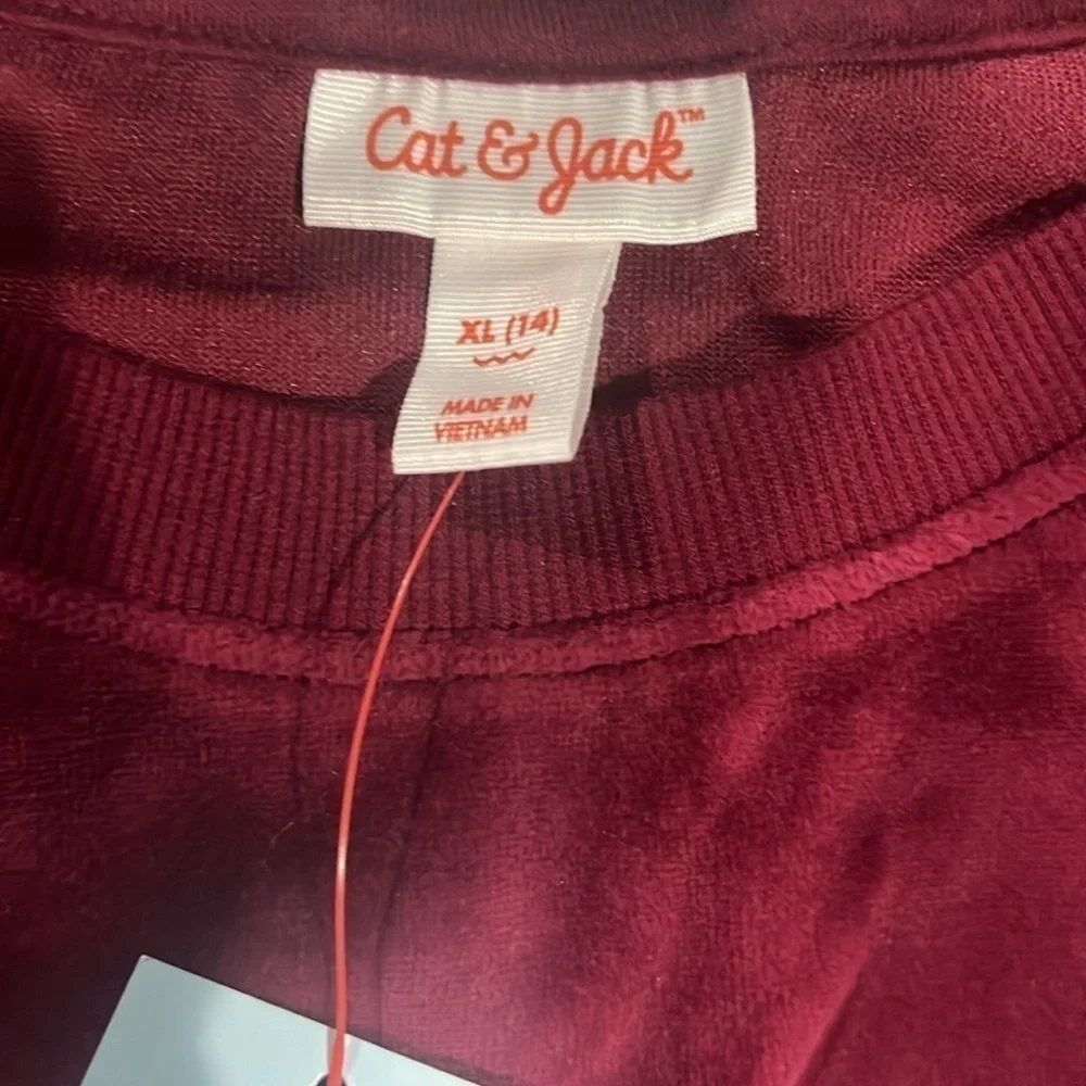 Cat & Jack Valore sweater. Size XL (14/16) NWT. - Picture 3 of 6